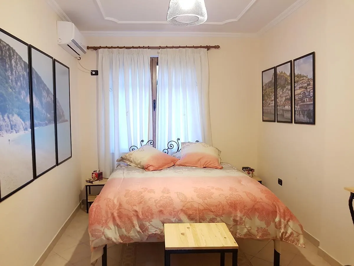 Apartment Ferienwohnung Hidden Gem Tirana Albanien