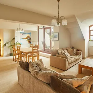  Apartment Host & - The Observatory United Kingdom